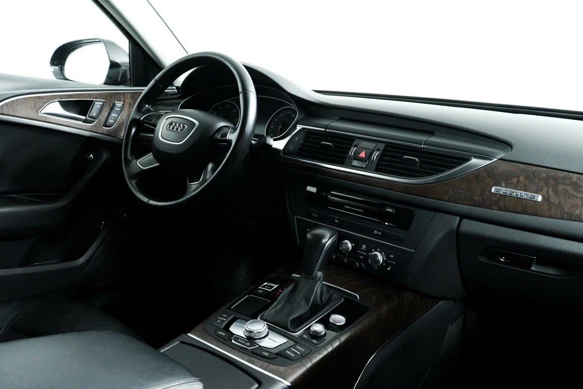 Audi A6 2017, черный