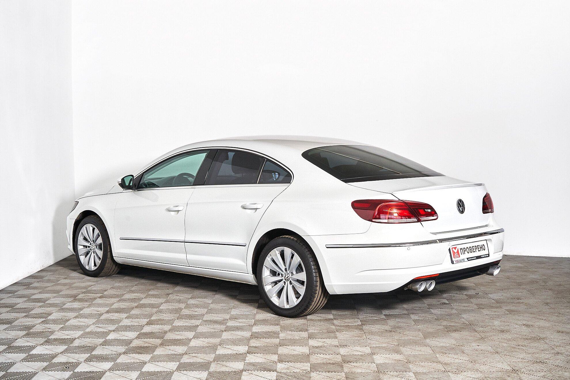 Volkswagen Passat CC 2012, белый