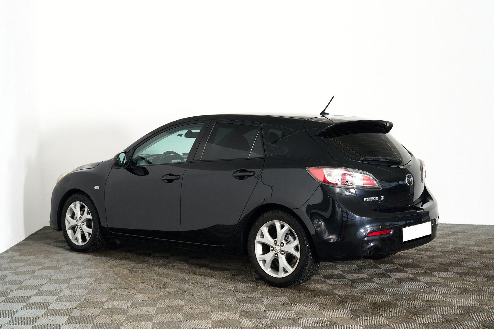 Mazda 3 2011, черный