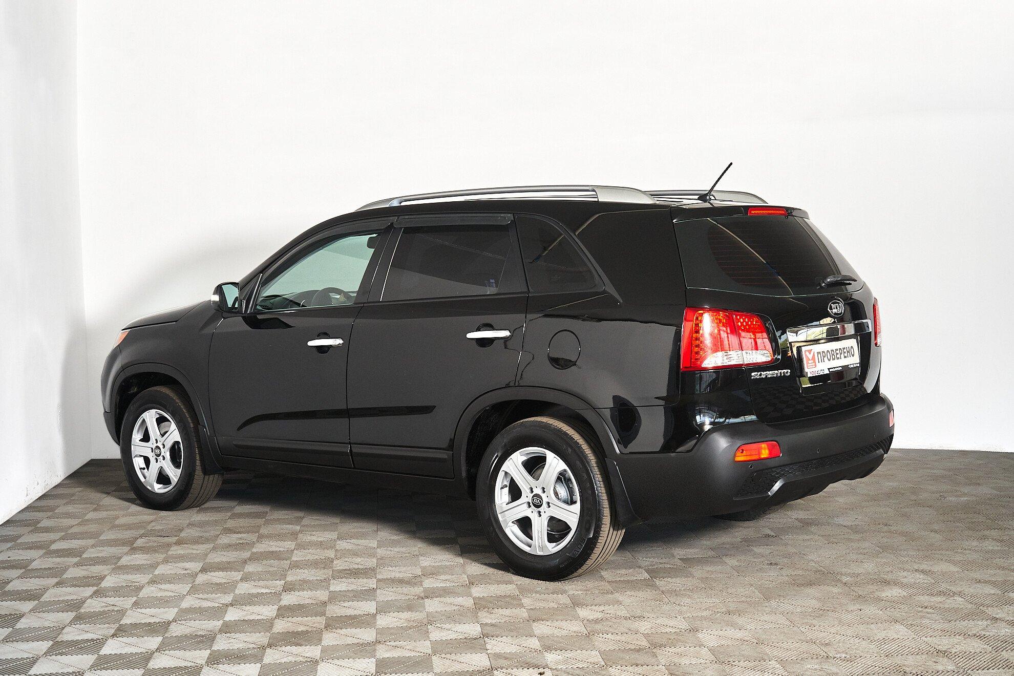Kia Sorento 2011, черный