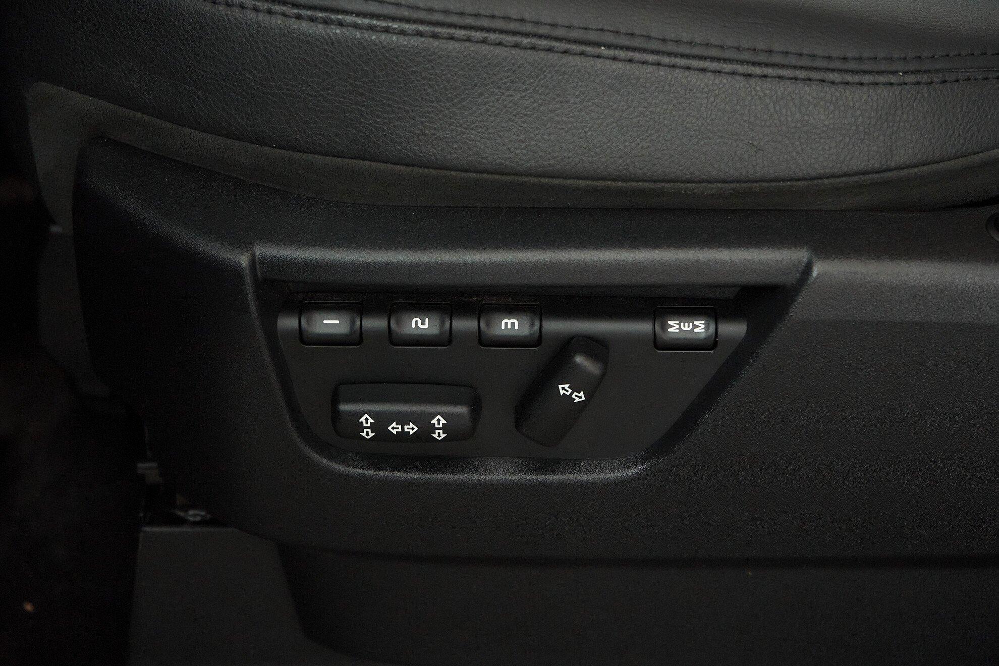Land Rover Discovery 2008, черный