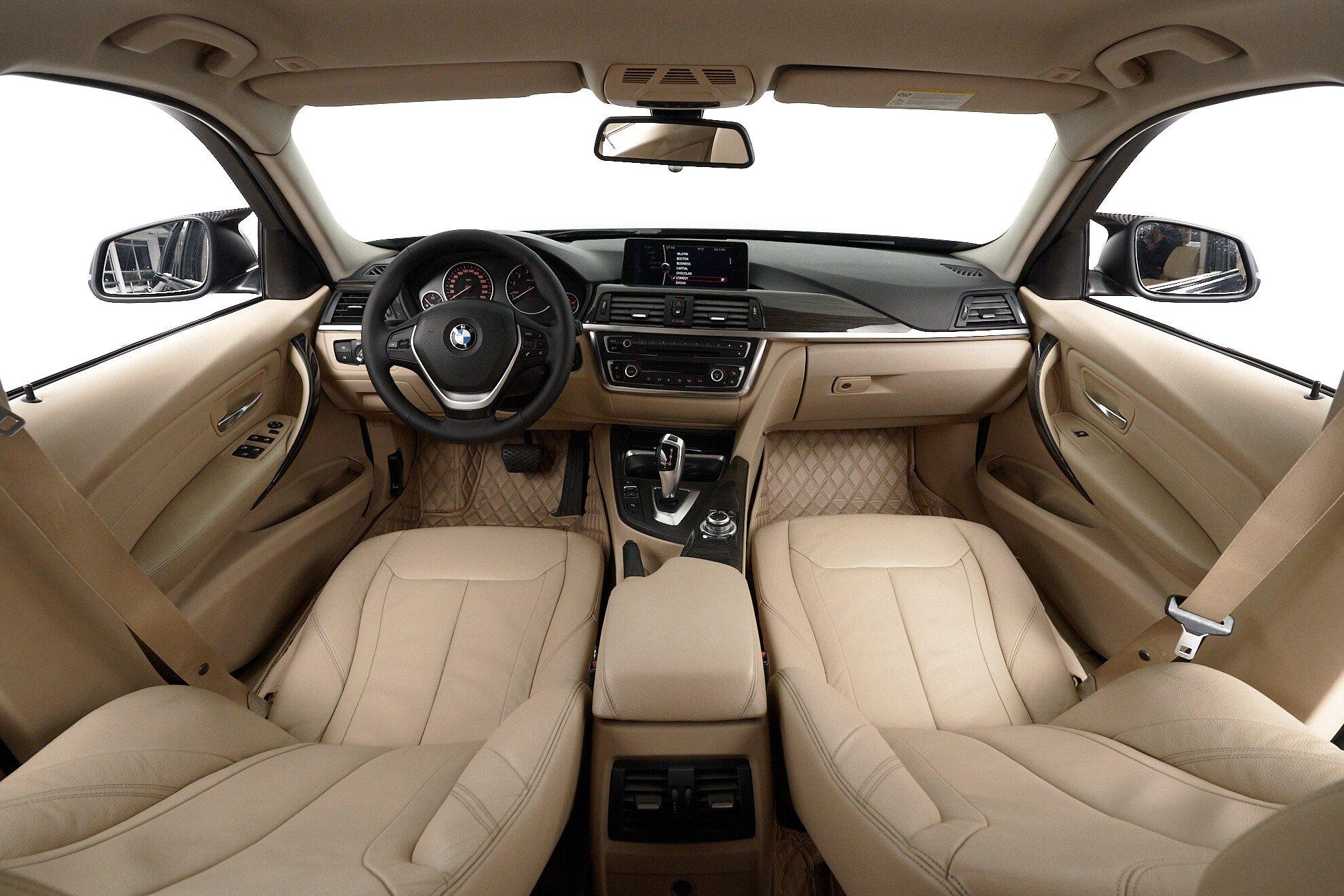 BMW 3 серии 2012, черный