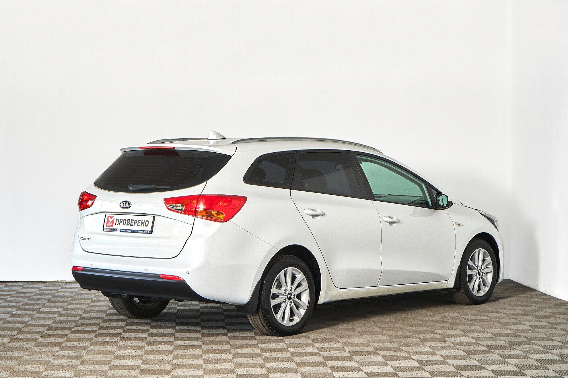 Kia Ceed 2018, белый