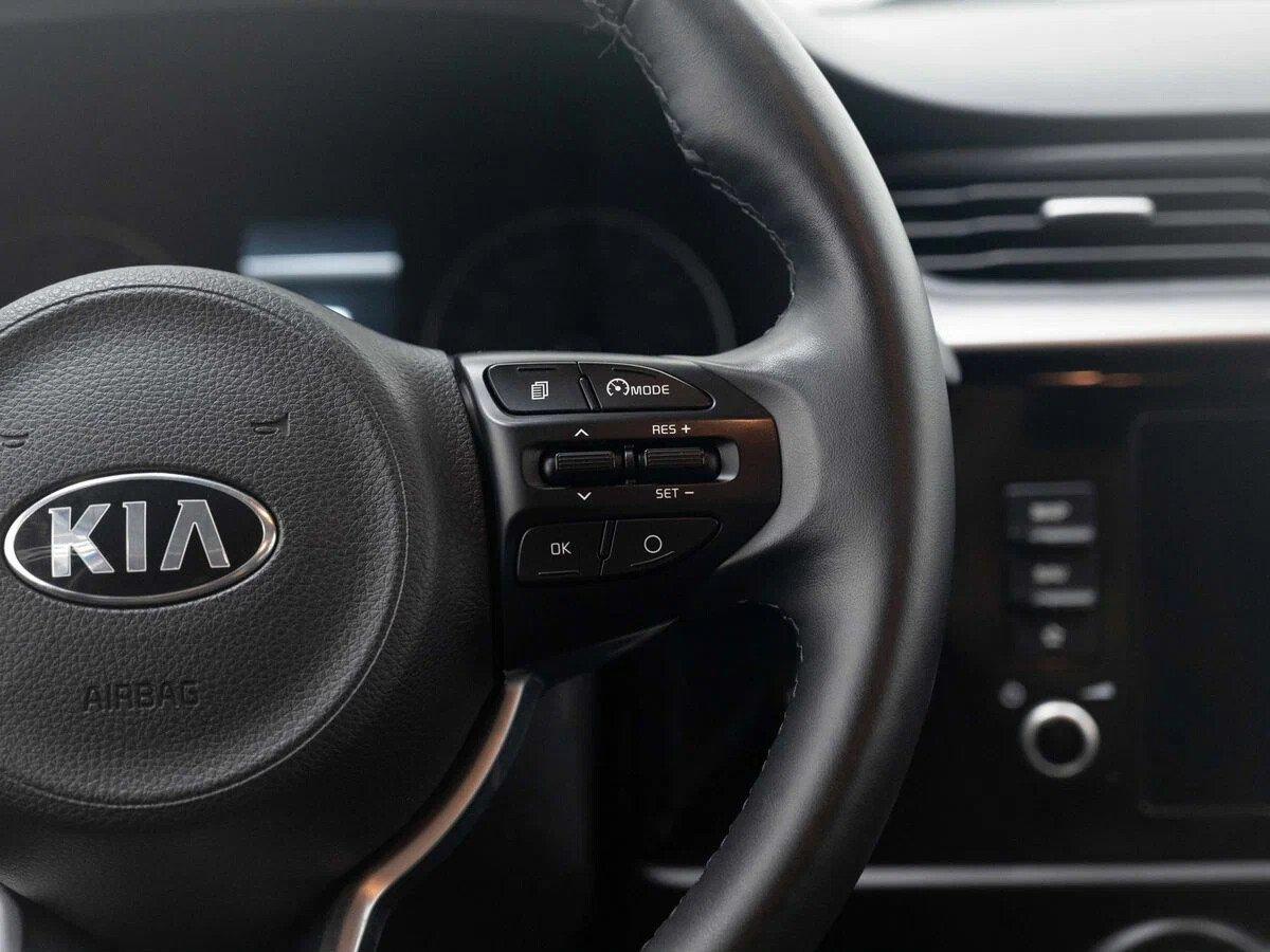 Kia Rio 2021, синий
