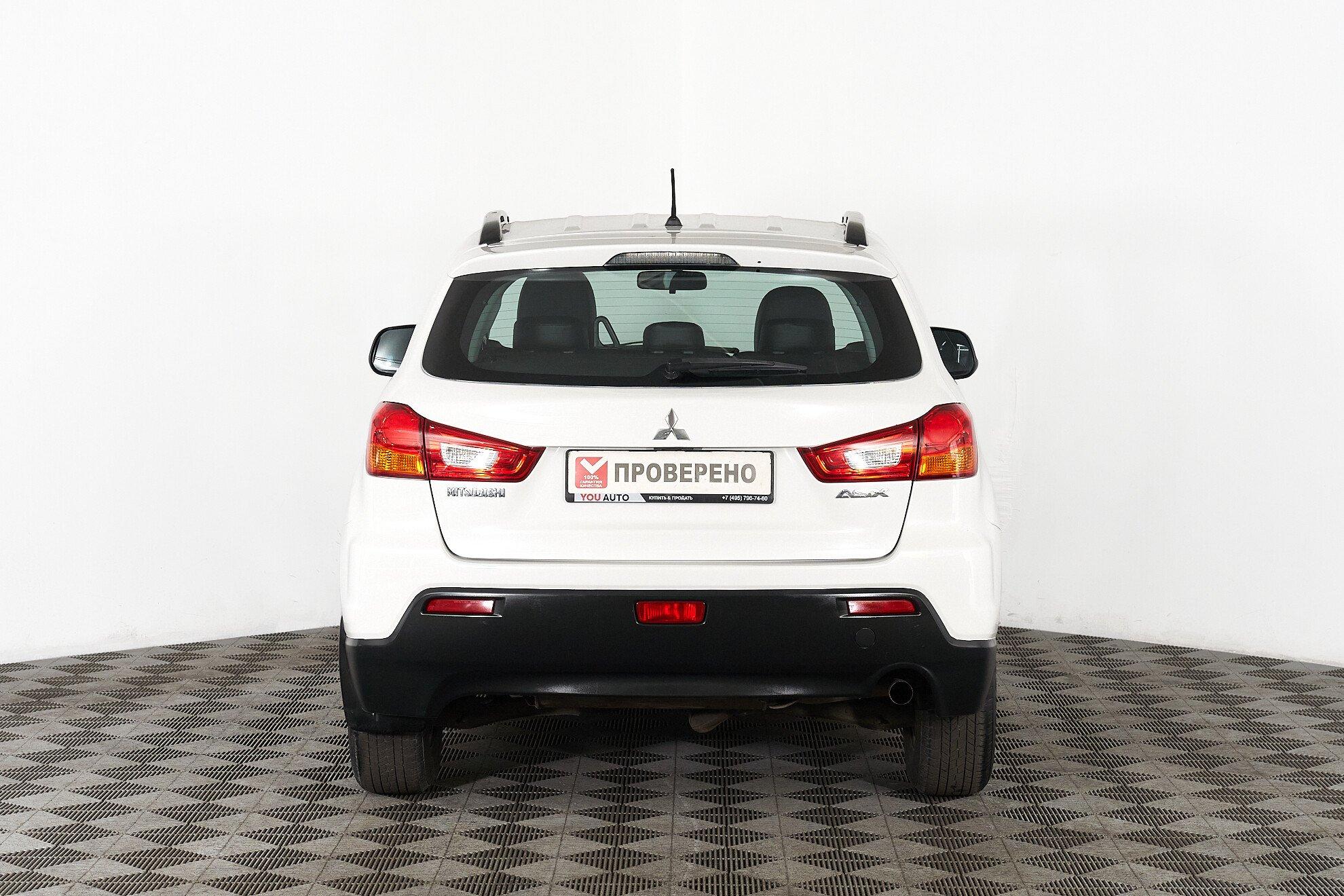Mitsubishi ASX 2012, белый