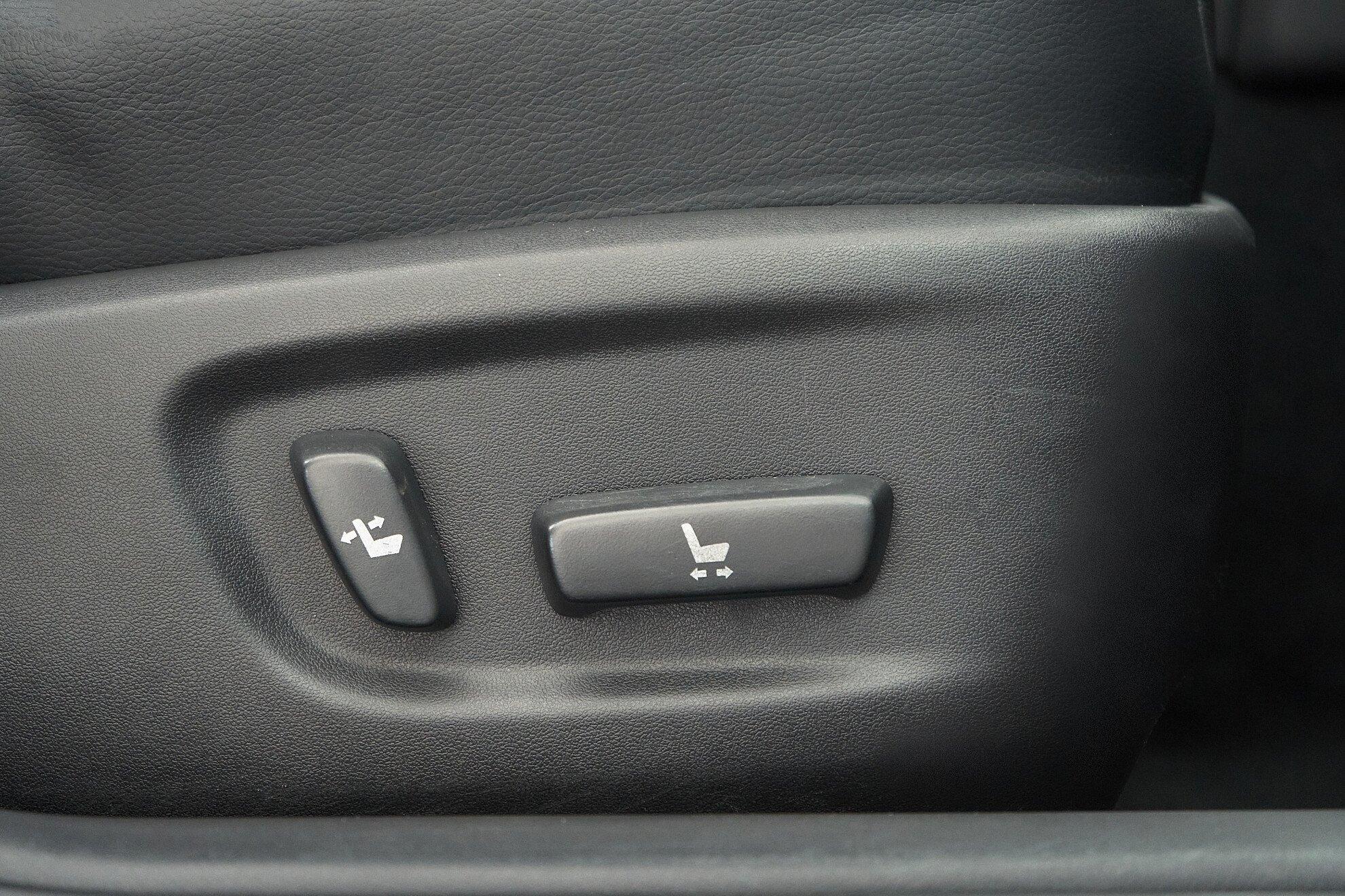 Toyota Camry 2014, черный