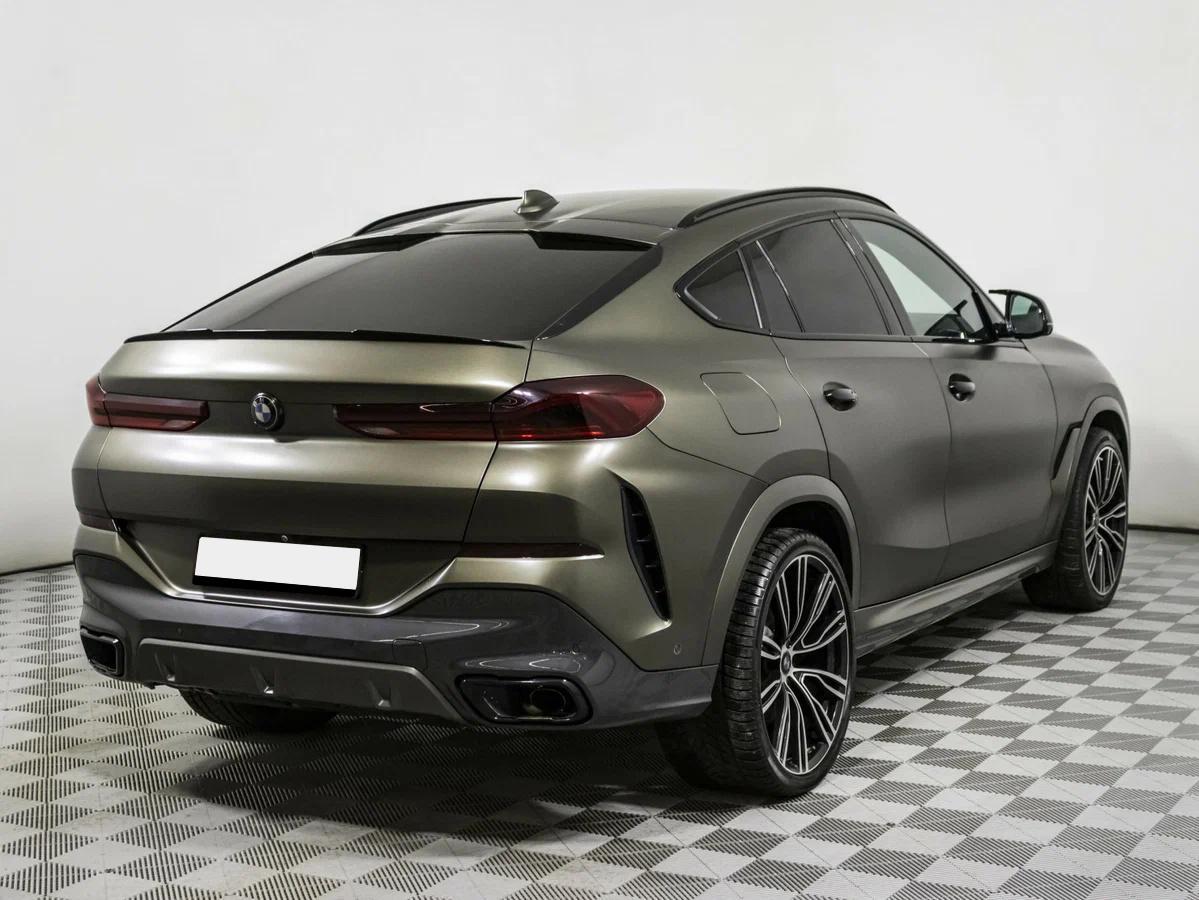 BMW X6 2020, зеленый