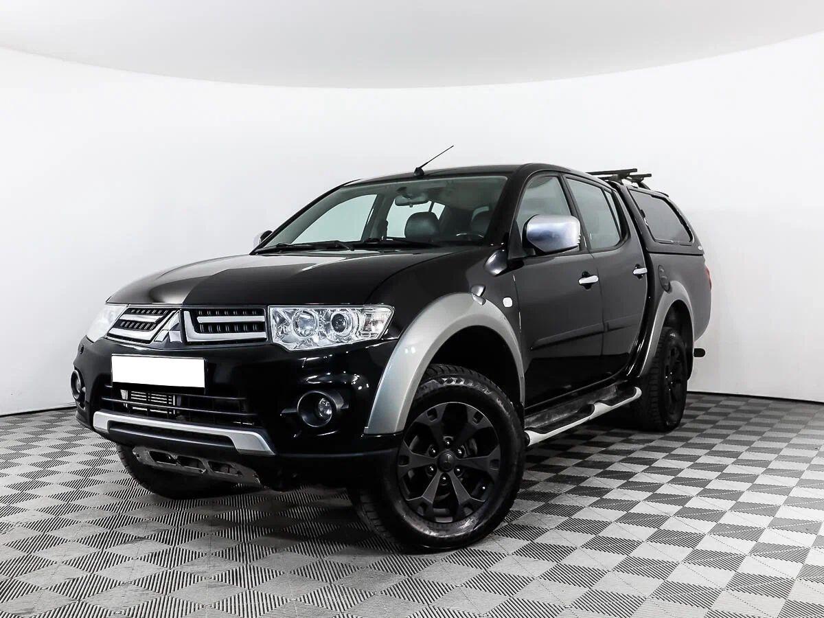 Mitsubishi L200 2014, черный