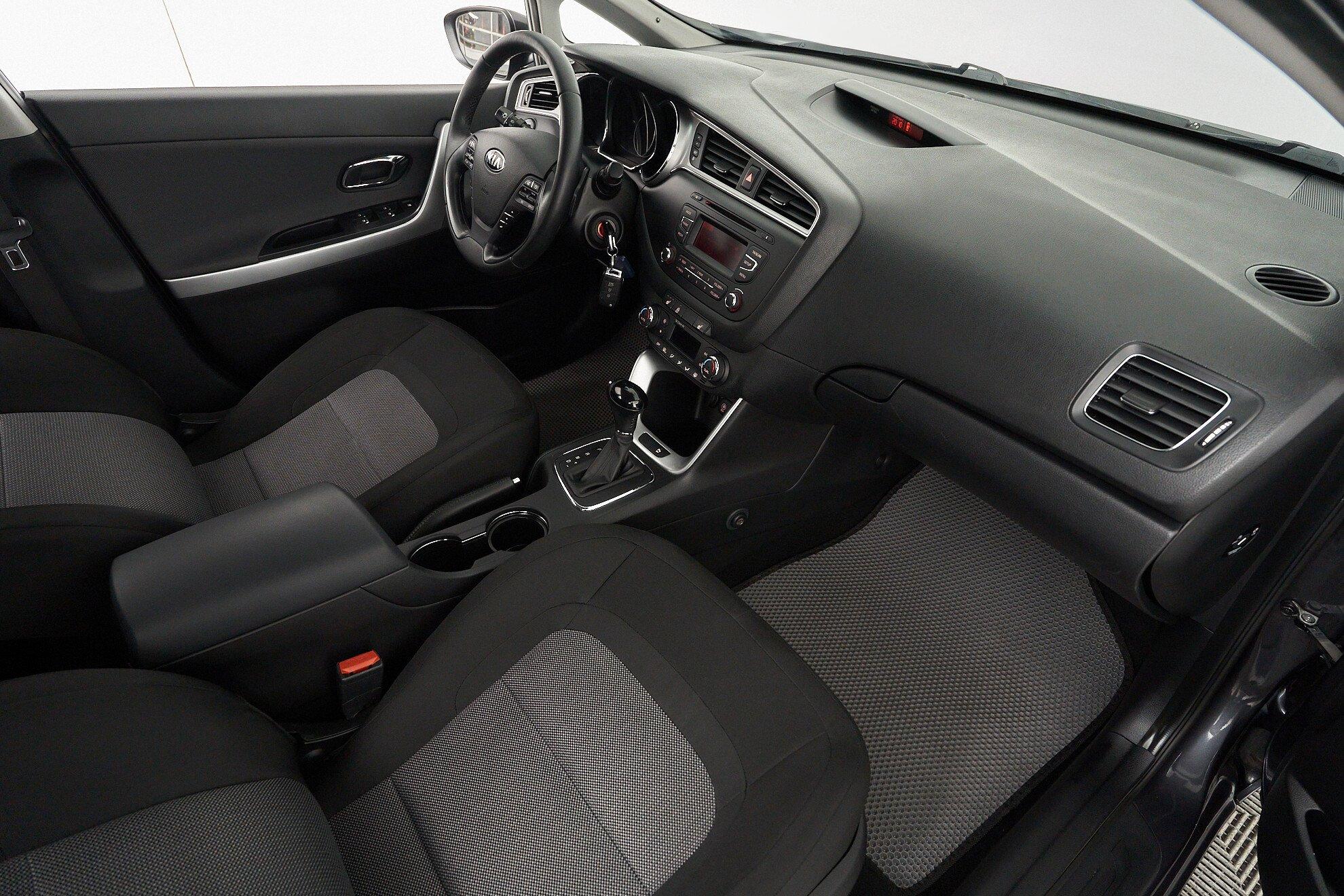 Kia Ceed 2017, серый