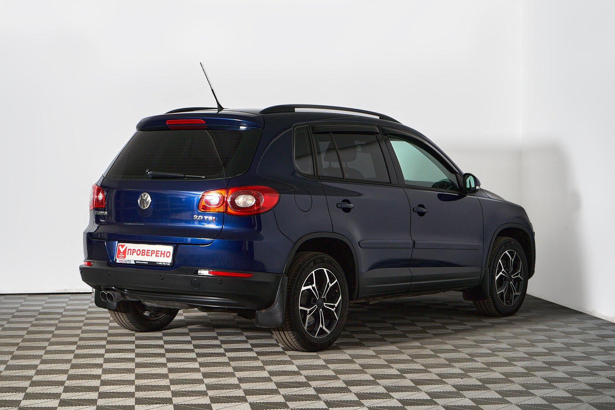 Volkswagen Tiguan 2011, синий