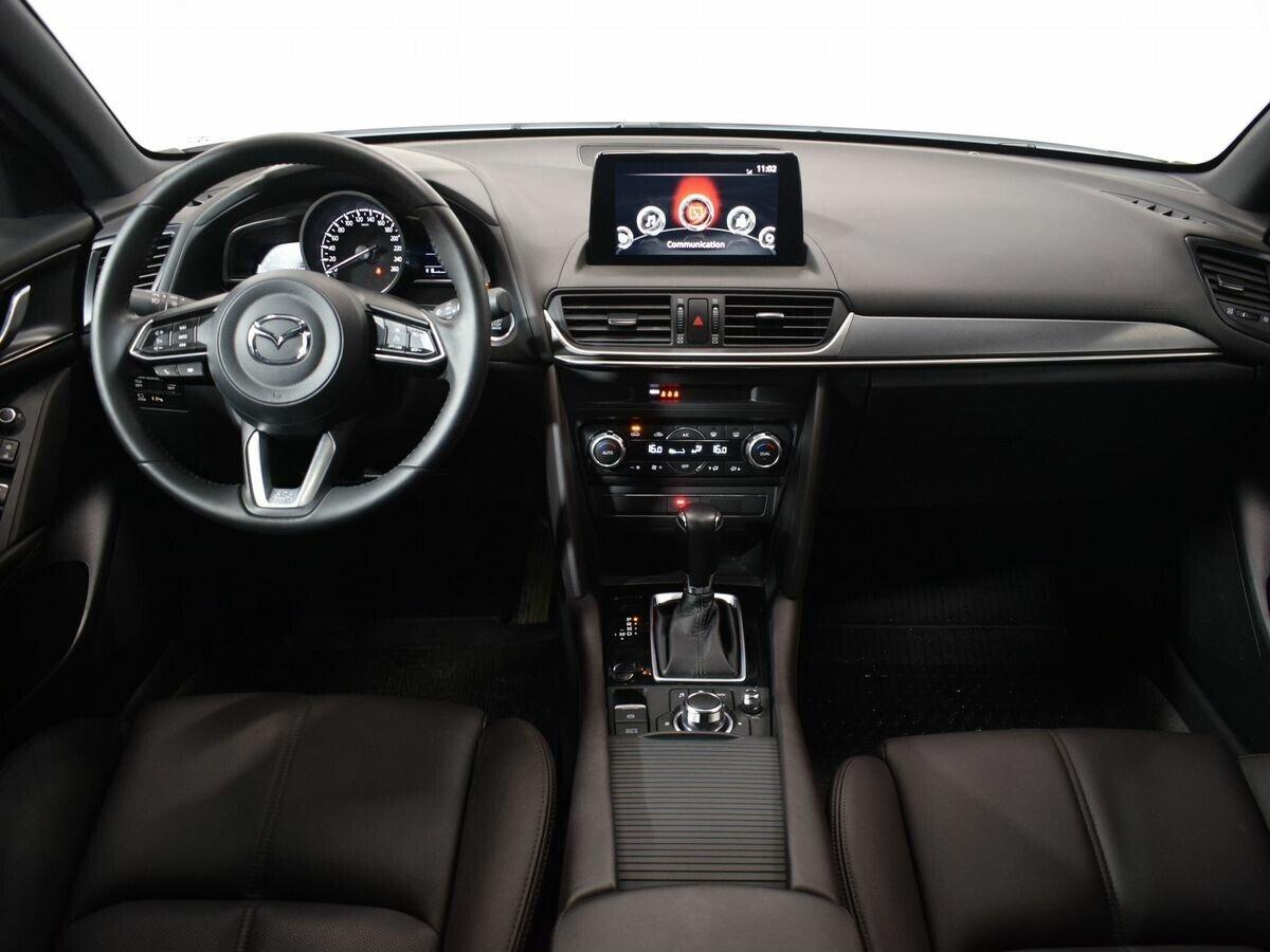 Mazda CX-4 2022, белый