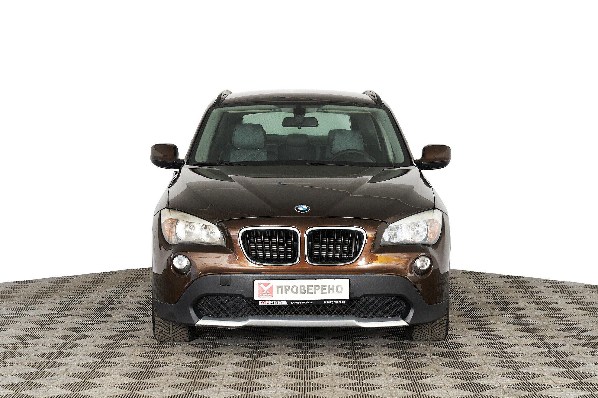 BMW X1 2011, коричневый