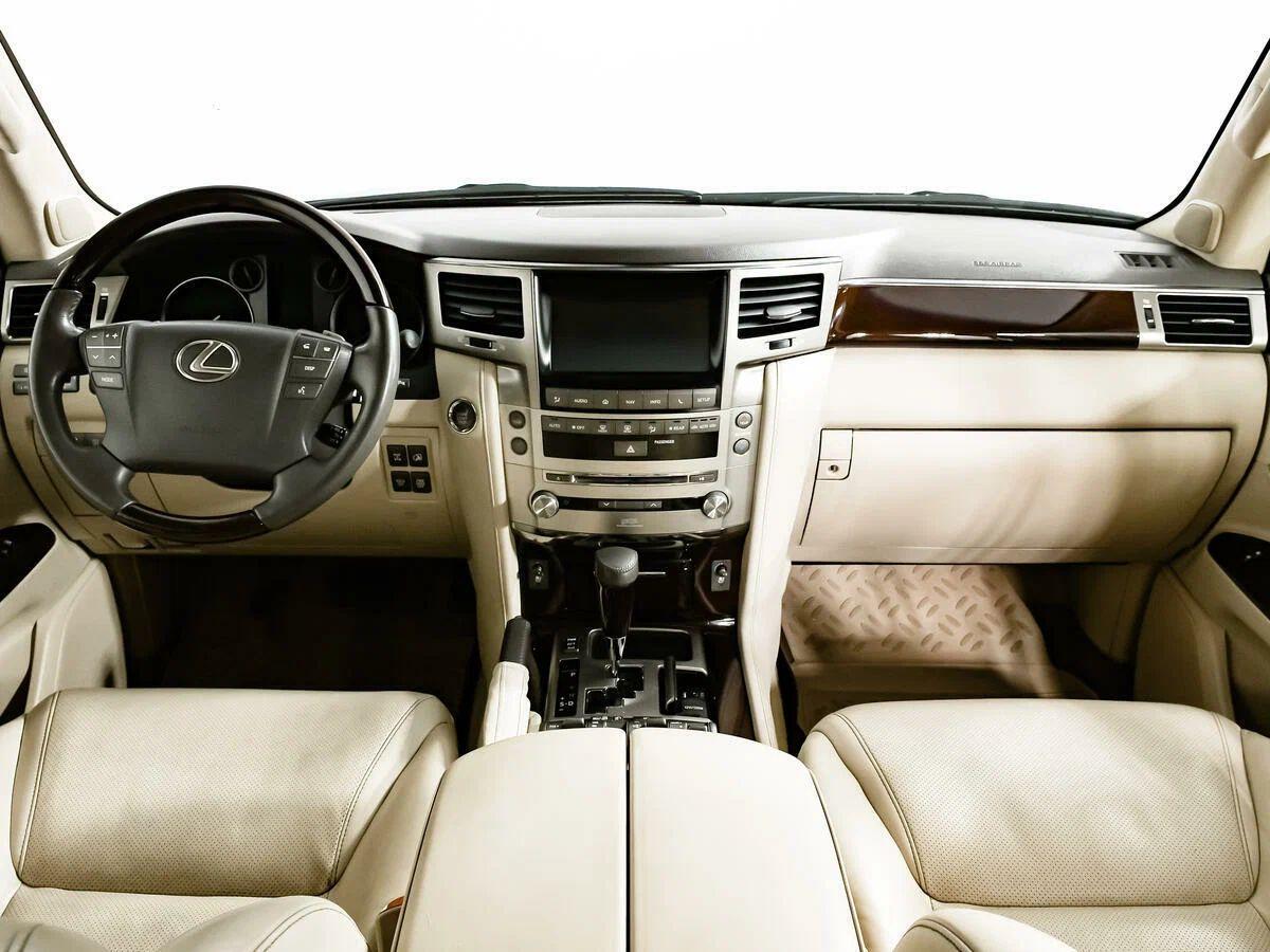 Lexus LX 2013, черный