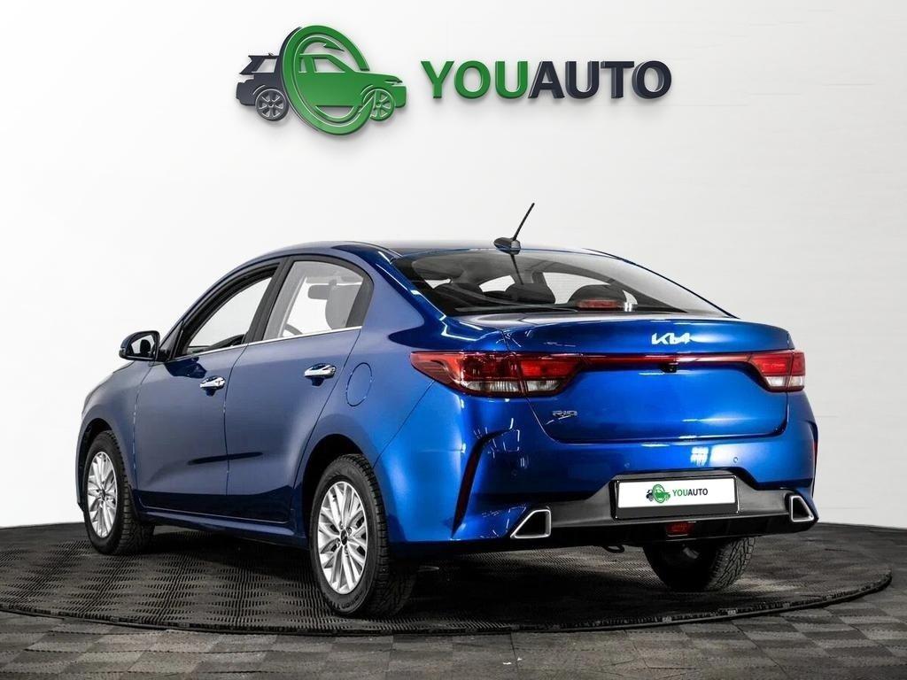 Kia Rio 2021, синий