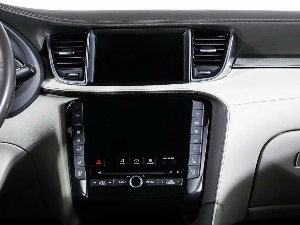 Infiniti QX50 2021, коричневый