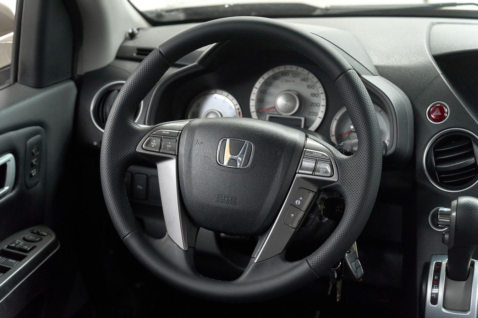 Honda Pilot 2010, золотой