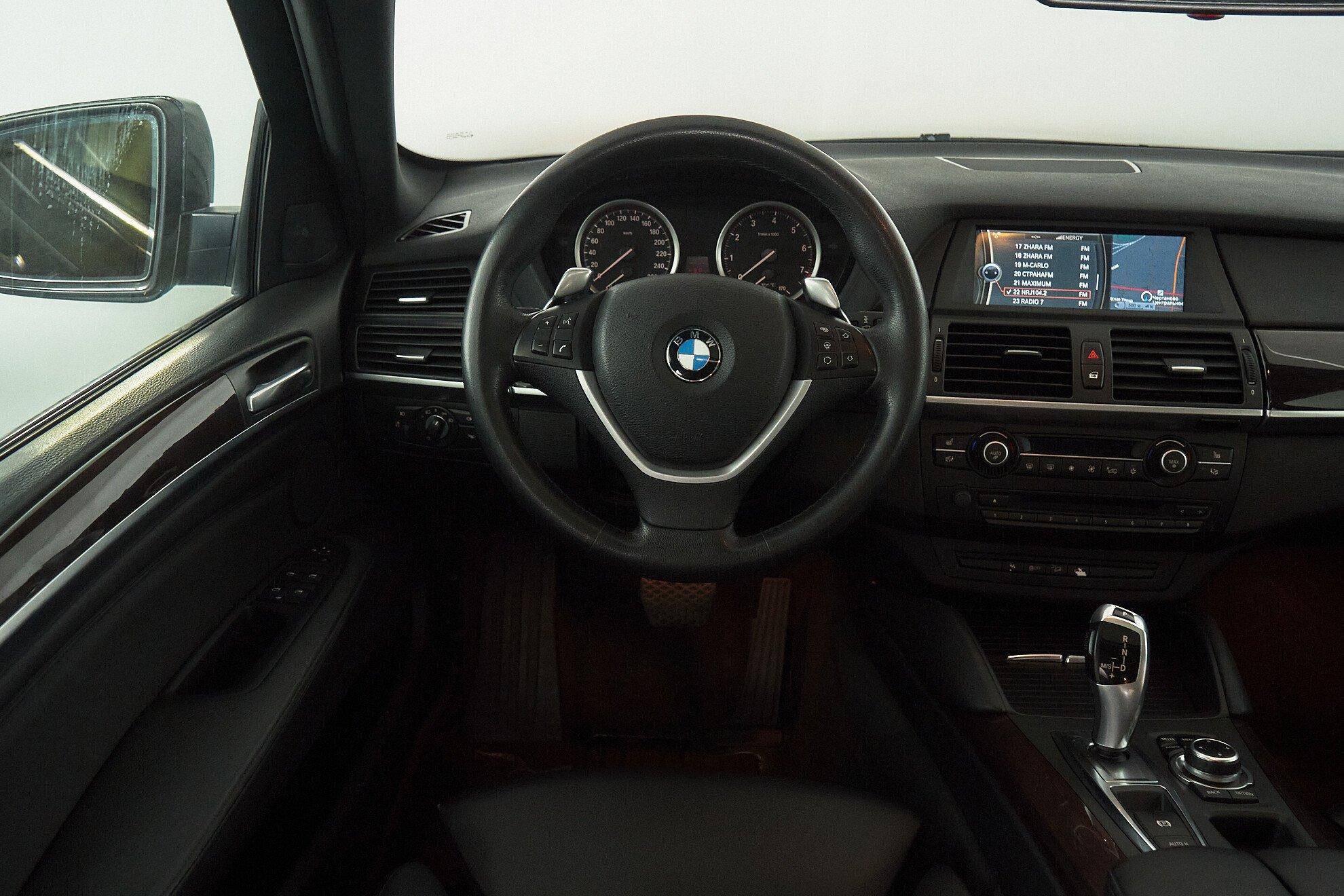 BMW X6 2010, черный