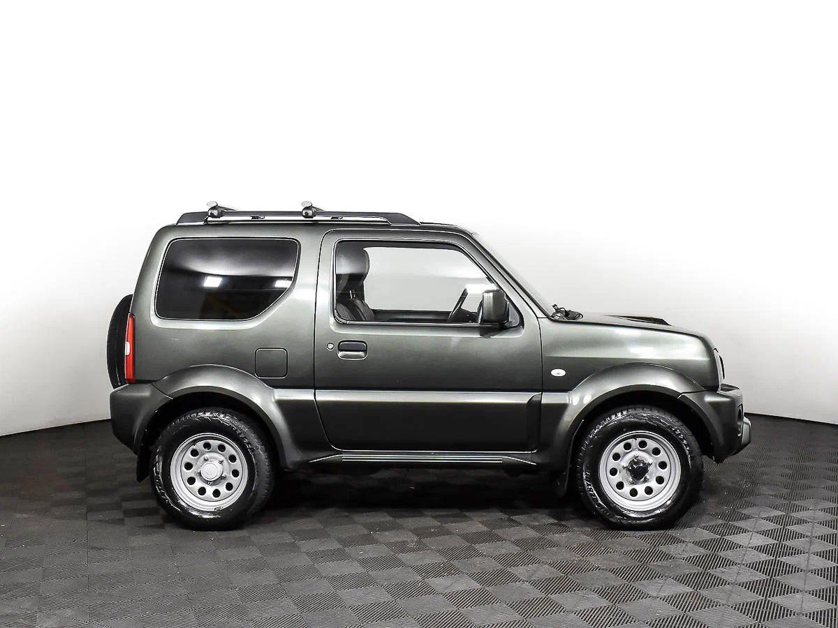 Suzuki Jimny 2014, зеленый