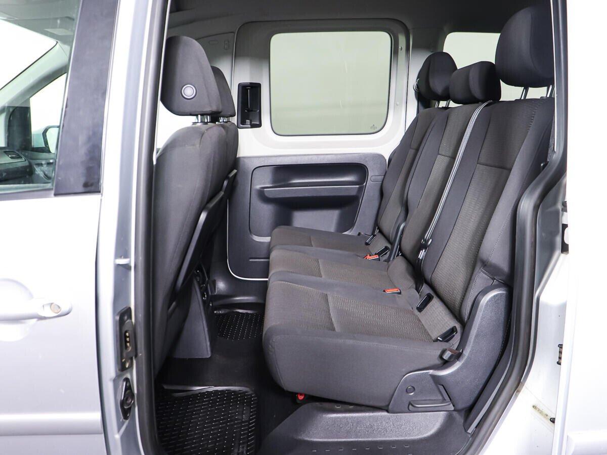 Volkswagen Caddy 2015, серебряный