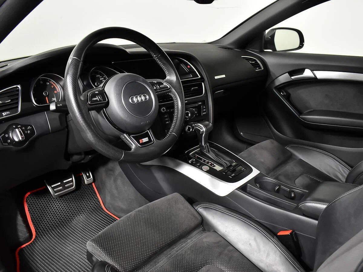 Audi A5 2014, черный