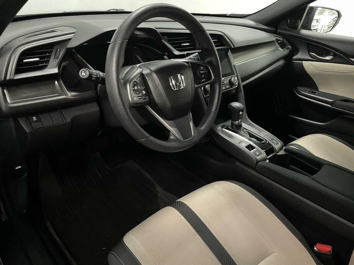 Honda Civic 2020, серый
