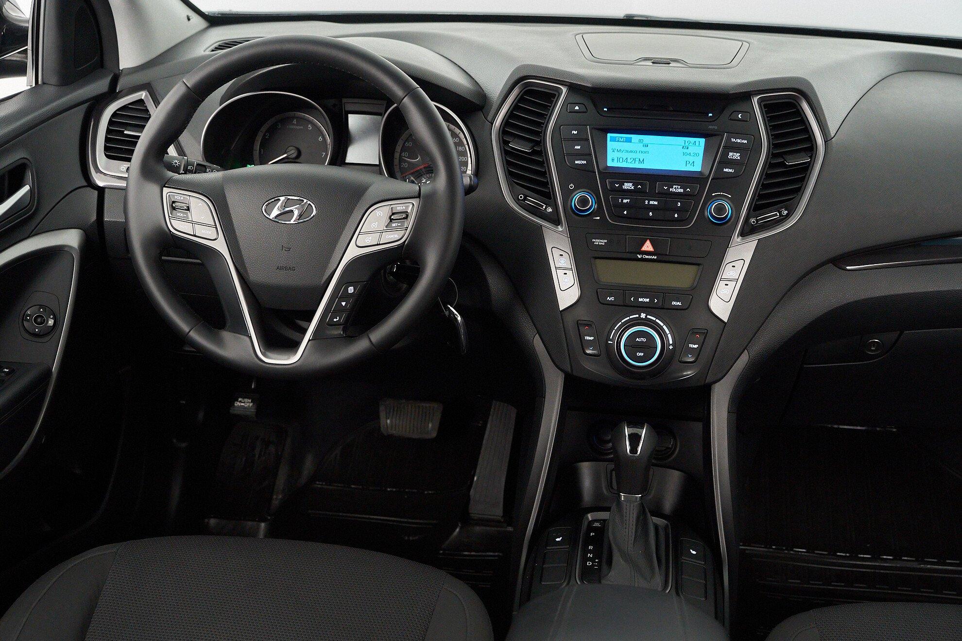 Hyundai Santa Fe 2014, серый