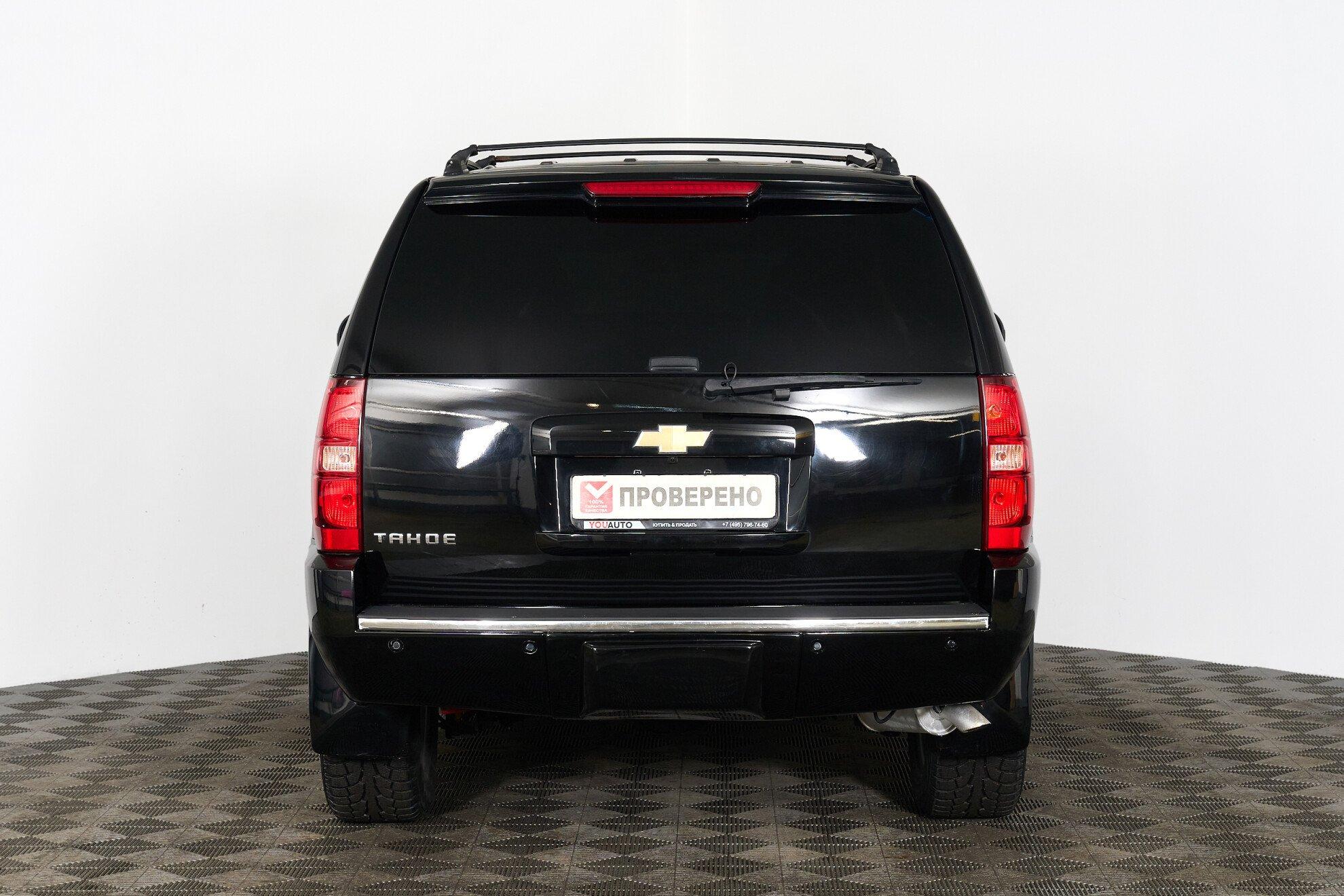 Chevrolet Tahoe 2013, черный