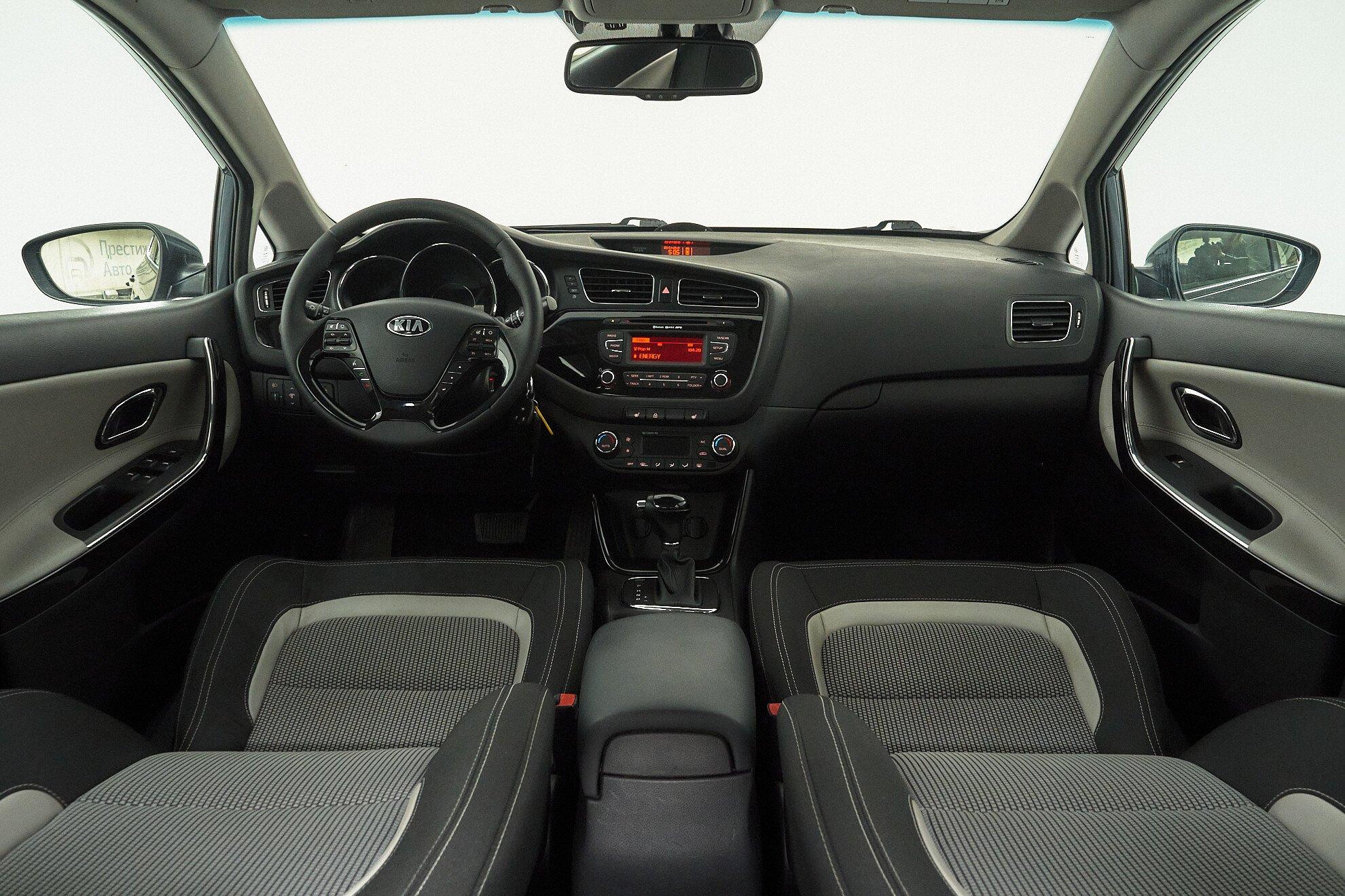 Kia Ceed 2015, синий
