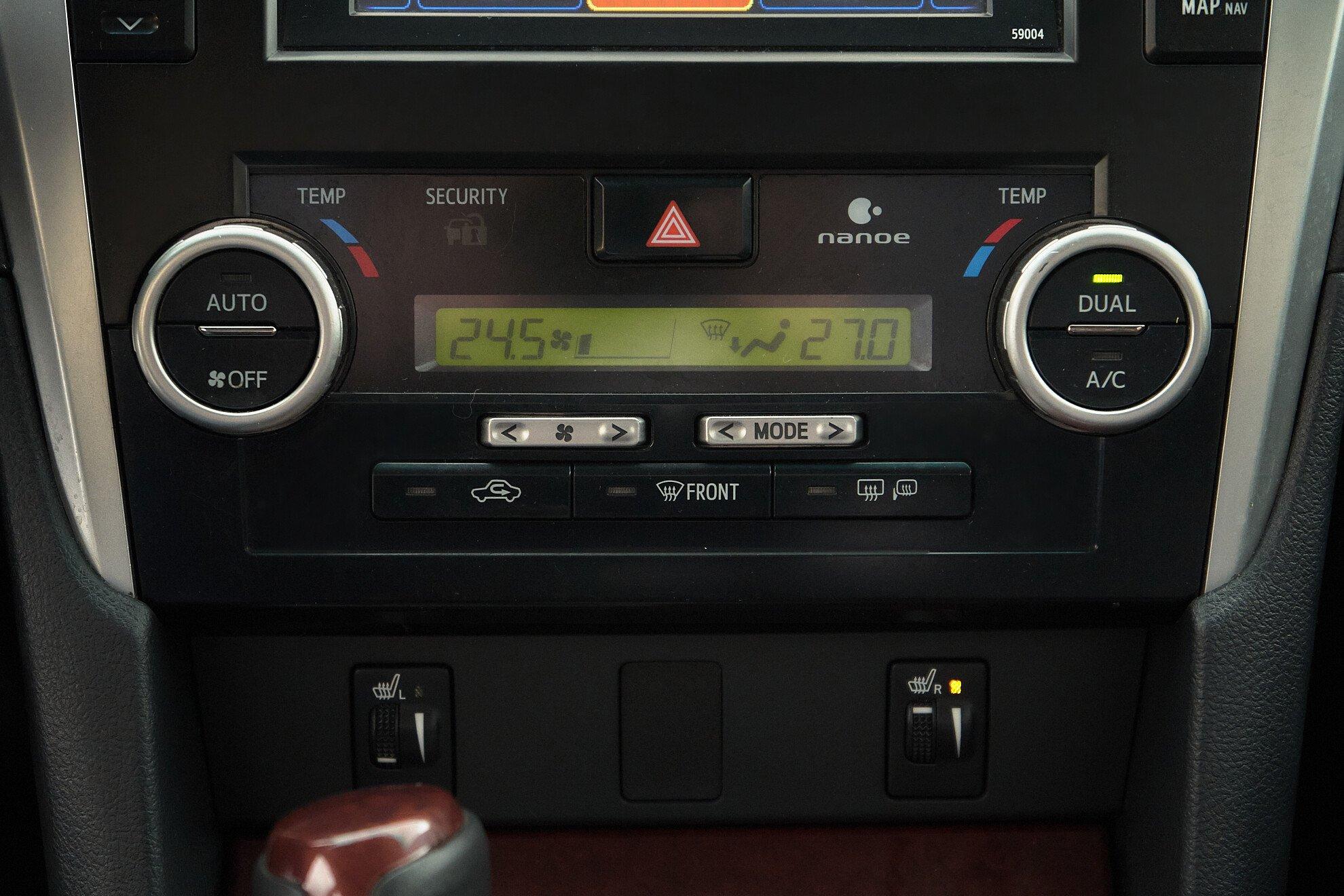 Toyota Camry 2014, черный
