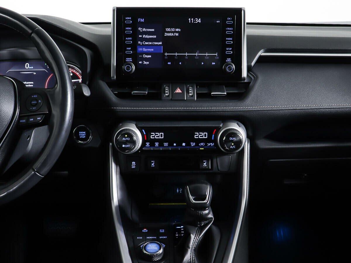 Toyota RAV4 2022, черный