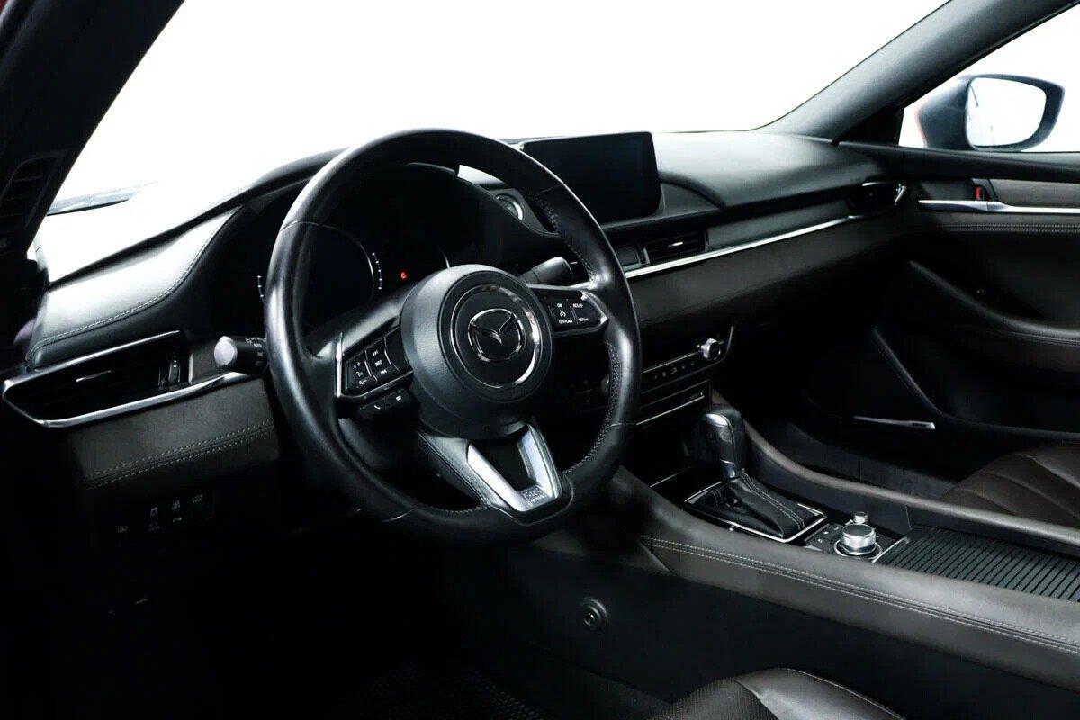 Mazda 6 2020, красный
