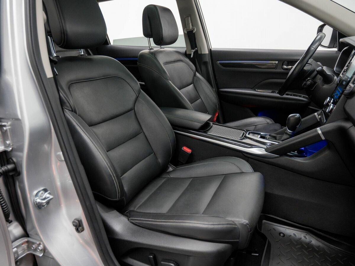 Renault Koleos 2019, серебряный