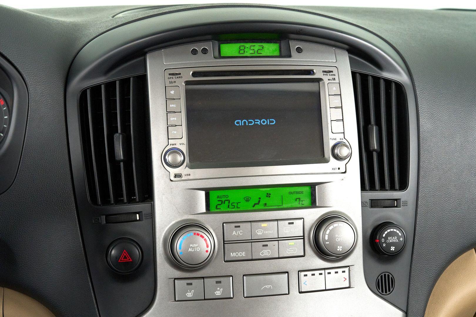 Hyundai Grand Starex 2012, черный