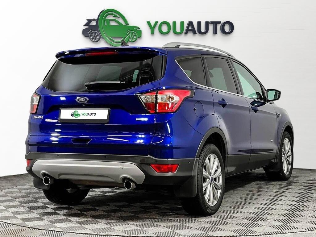 Ford Kuga 2018, синий