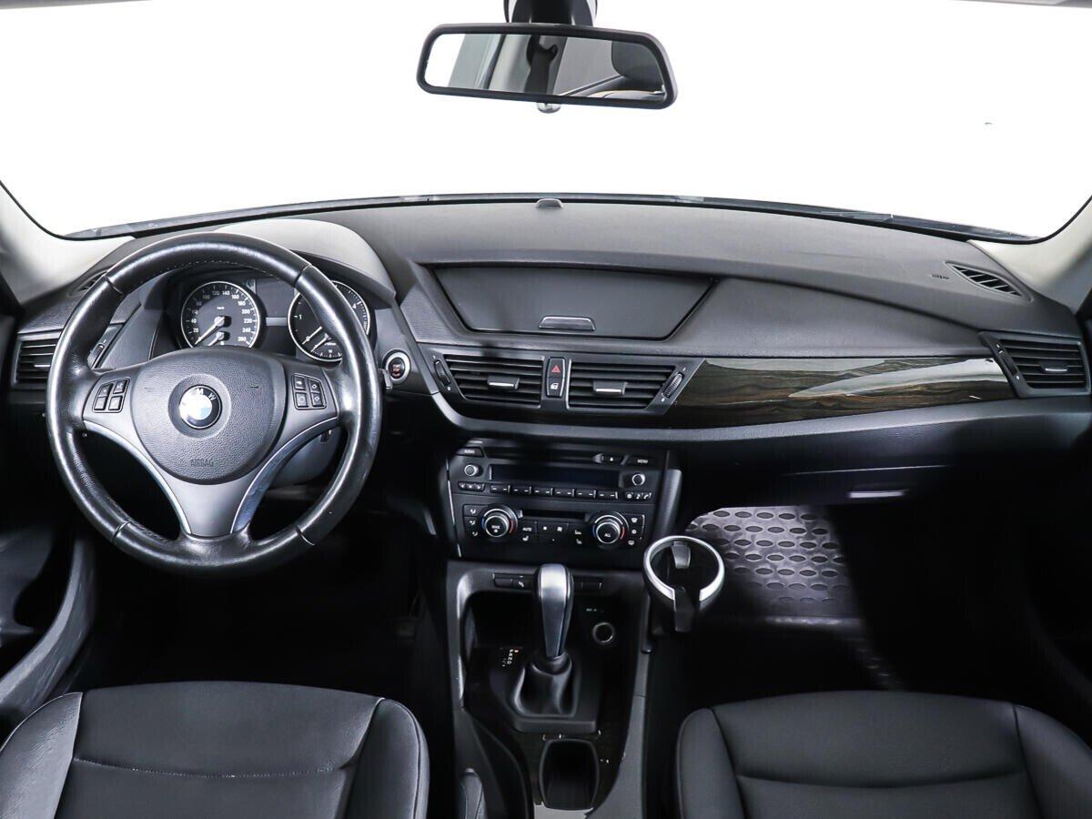 BMW X1 2014, белый