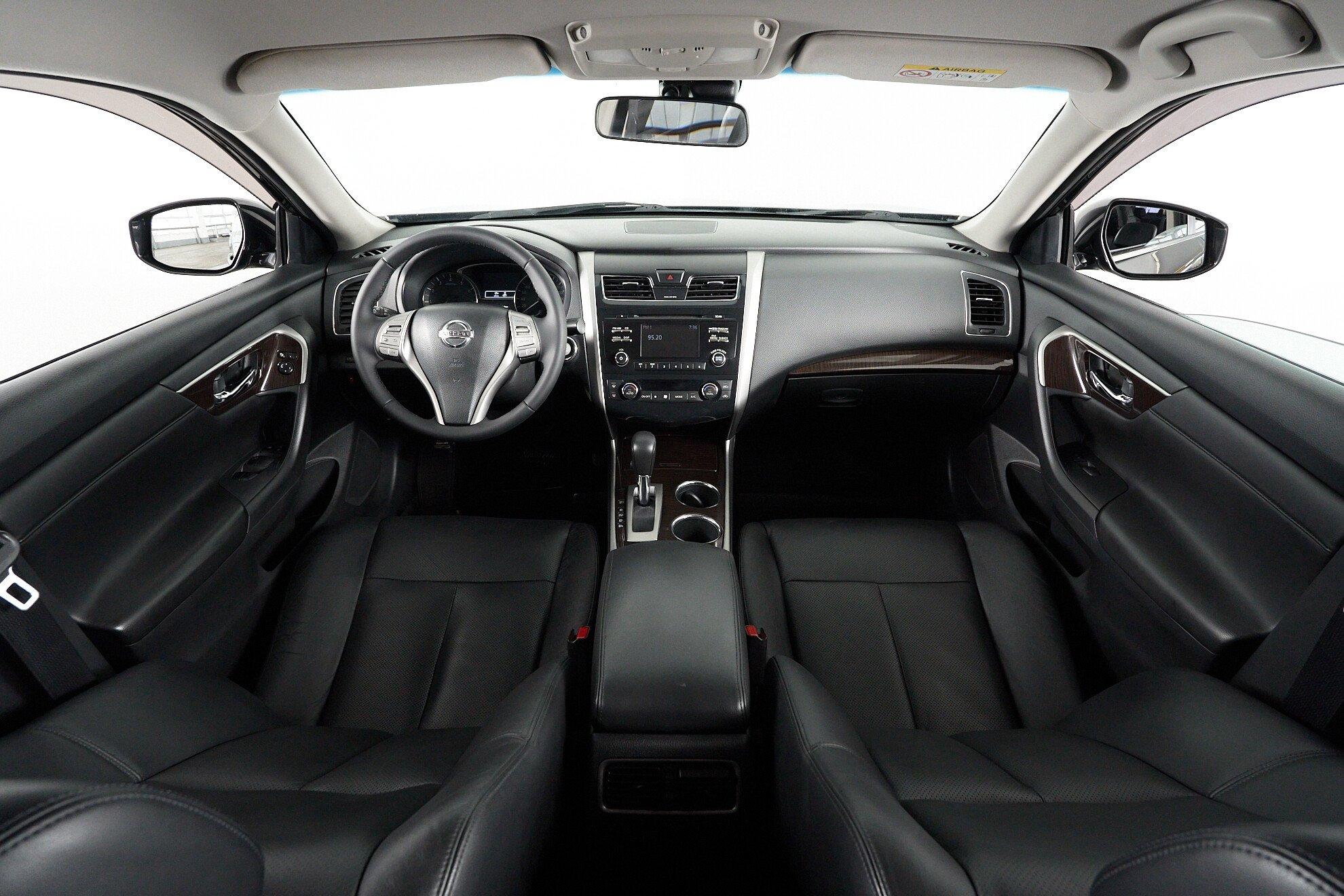 Nissan Teana 2015, черный