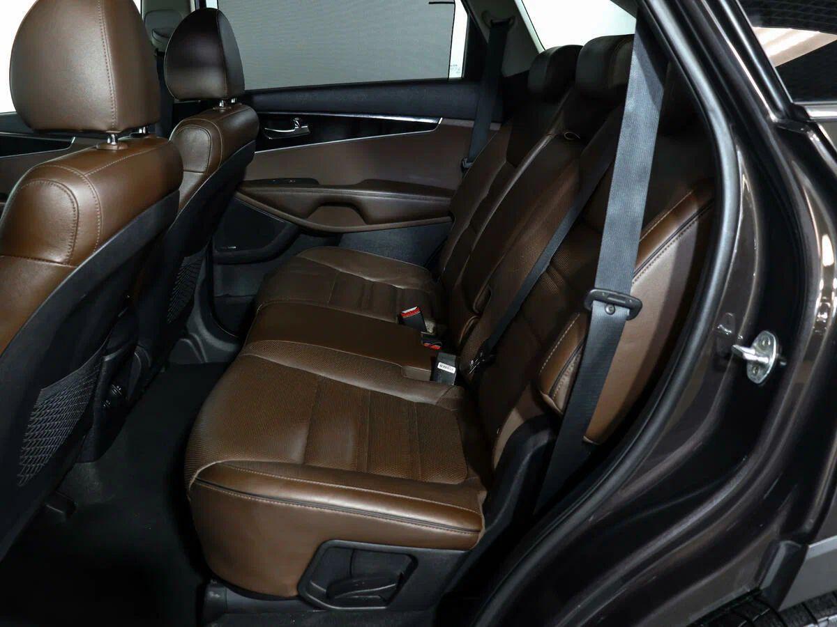 Kia Sorento 2018, коричневый