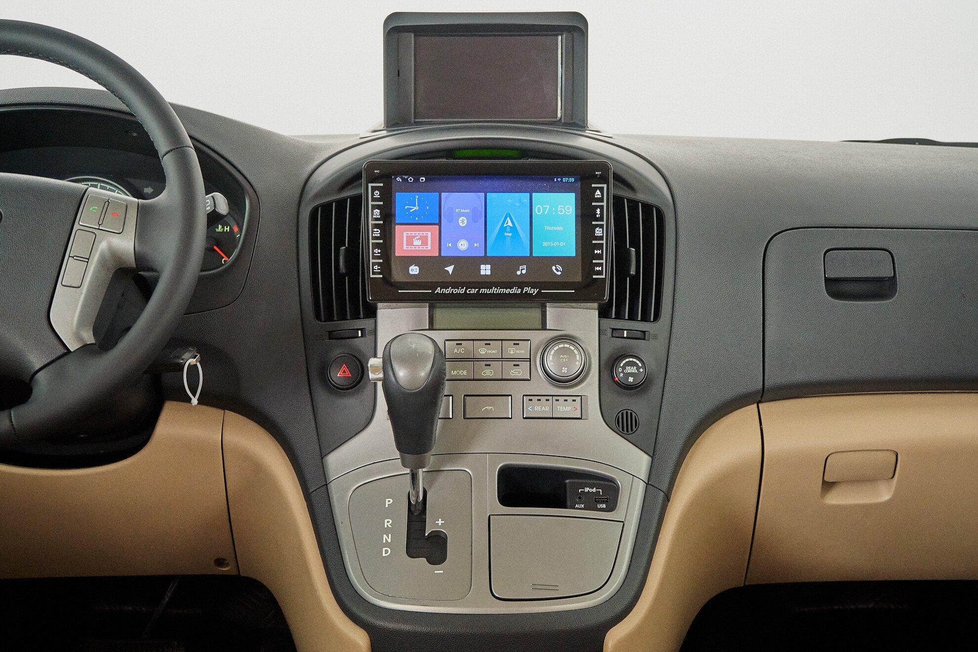 Hyundai Grand Starex 2012, черный