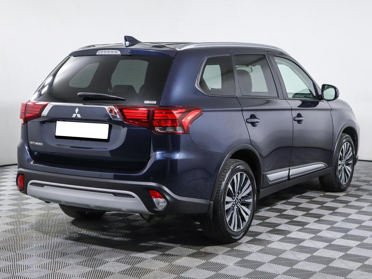 Mitsubishi Outlander 2022, синий