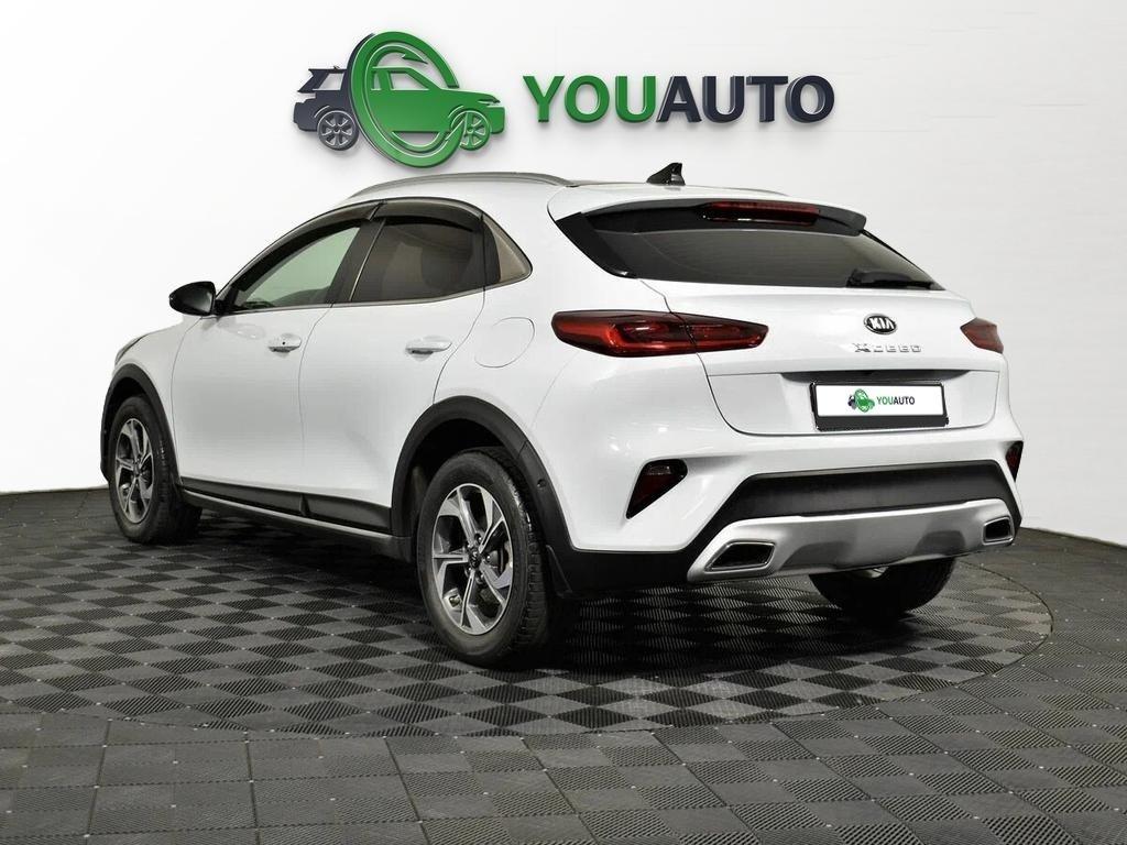 Kia XCeed 2021, белый
