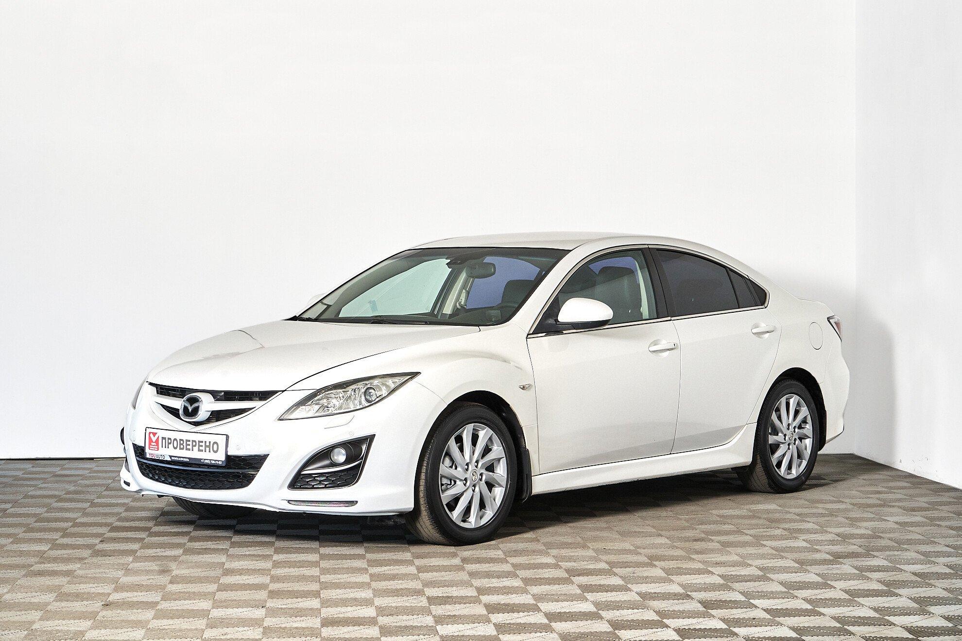 Mazda 6 2010, белый