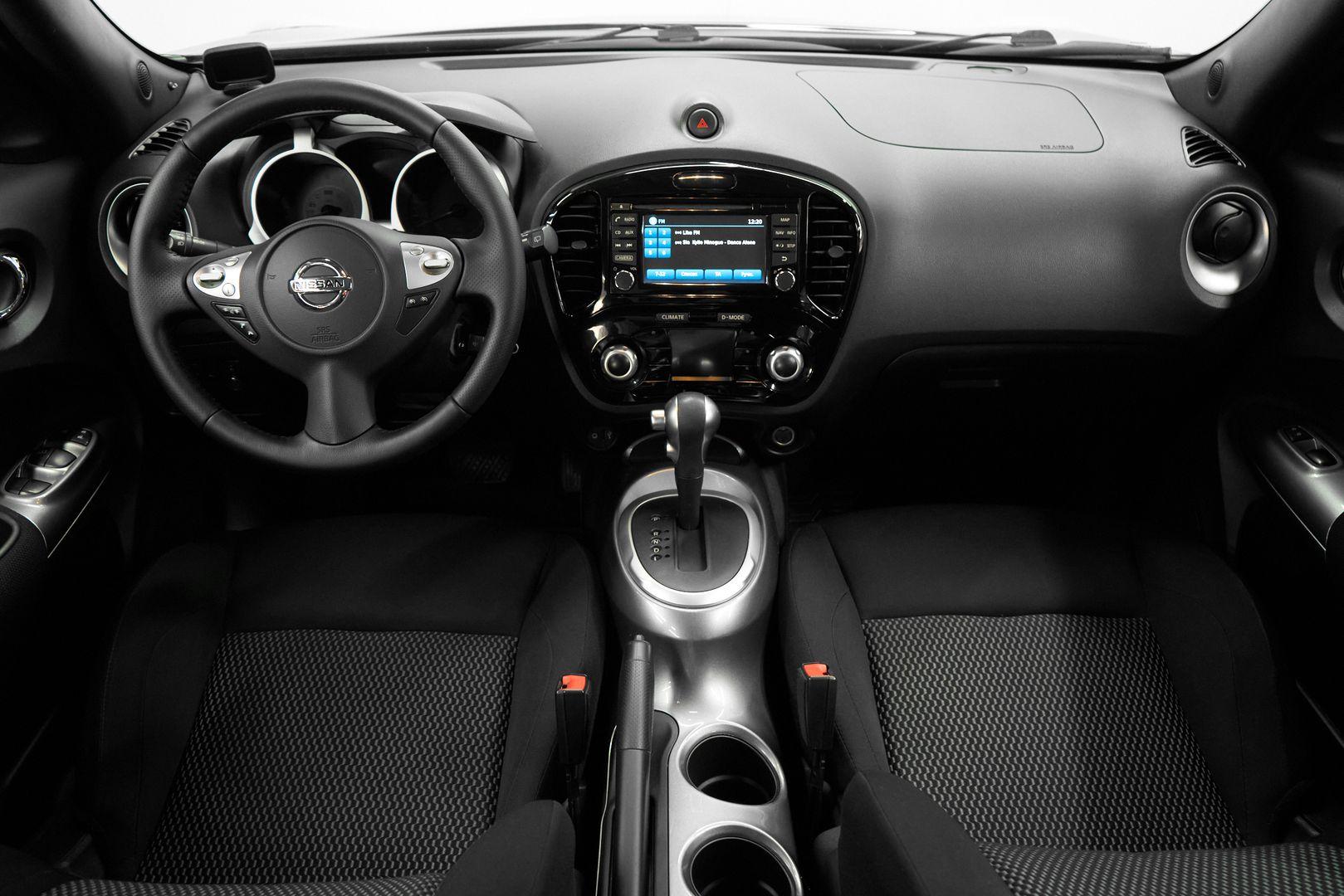 Nissan Juke 2018, черный