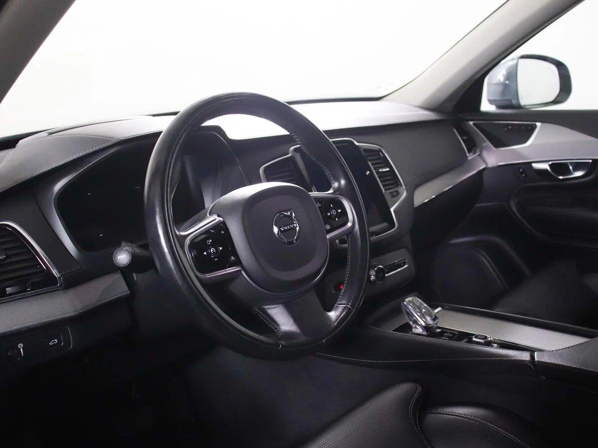 Volvo XC90 2020, серый
