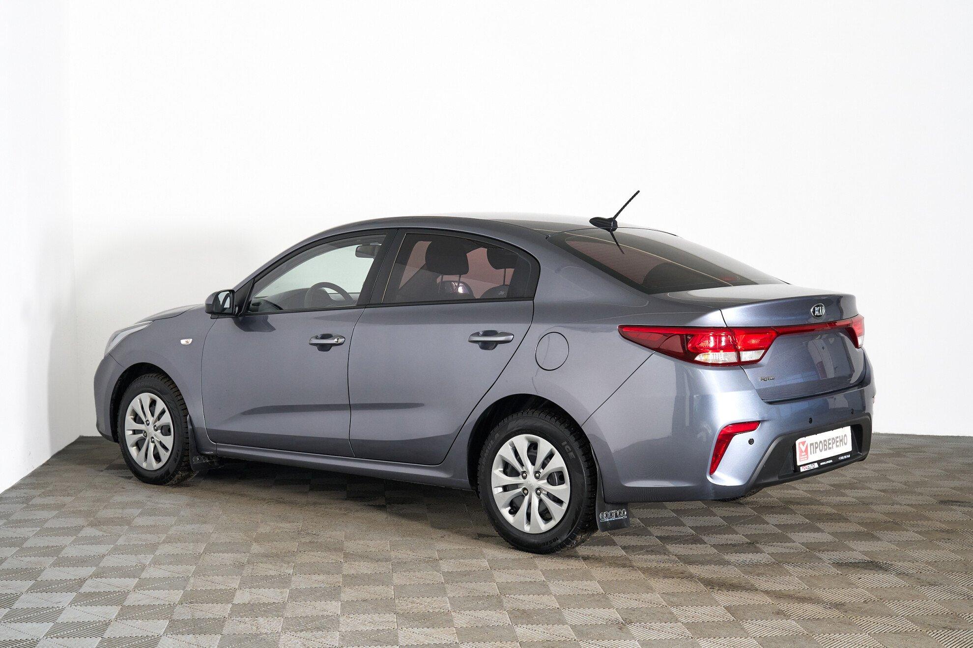 Kia Rio 2018, серый