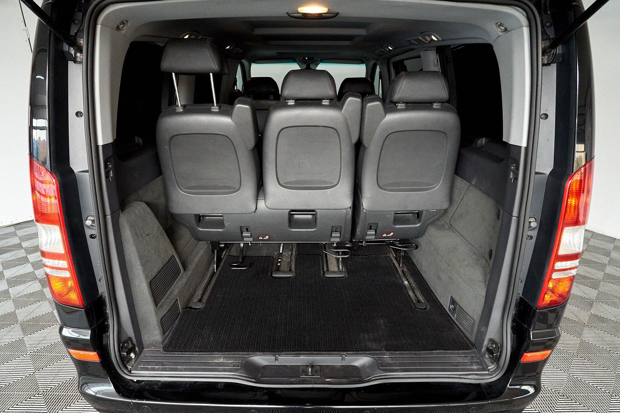 Mercedes-Benz Viano 2012, черный