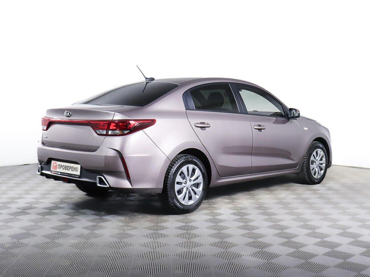 Kia Rio 2022, коричневый