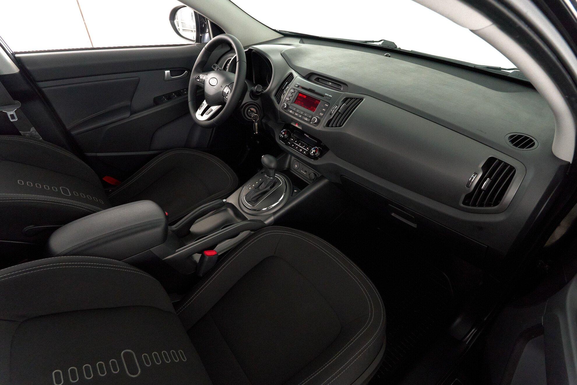 Kia Sportage 2012, черный