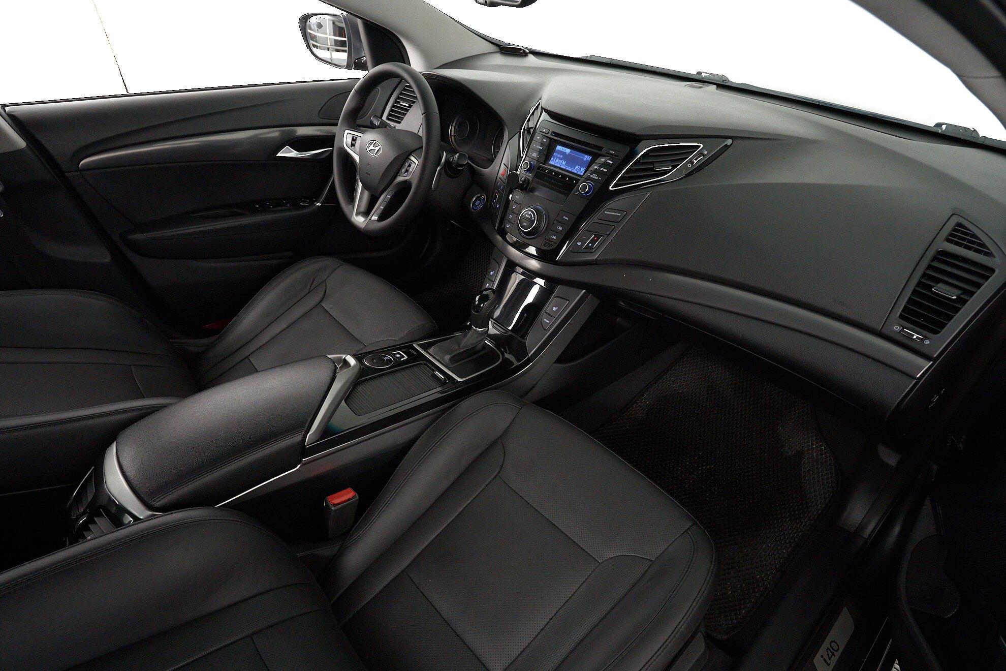 Hyundai i40 2013, серый