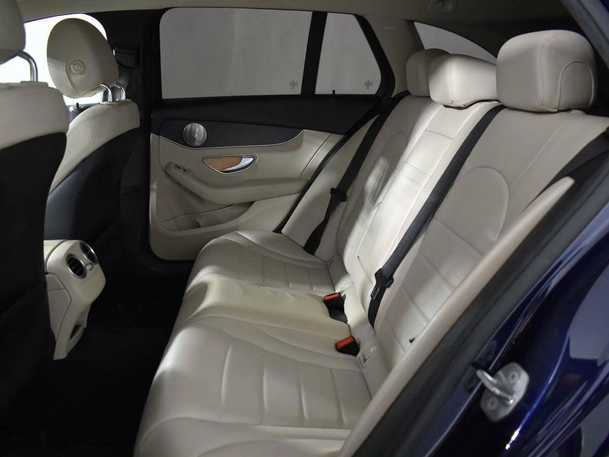 Mercedes-Benz C-Класс 2019, синий