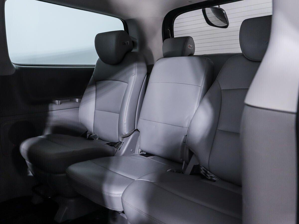 Hyundai Grand Starex 2019, черный